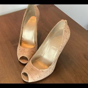 Stuart Weizmann Cork Stiletto 6M